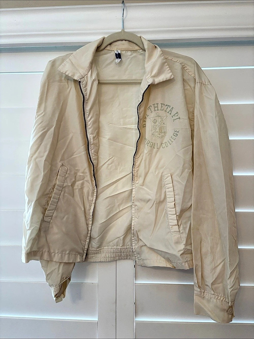 Vintage Nylon Bomber Jacket Cream Size Medium